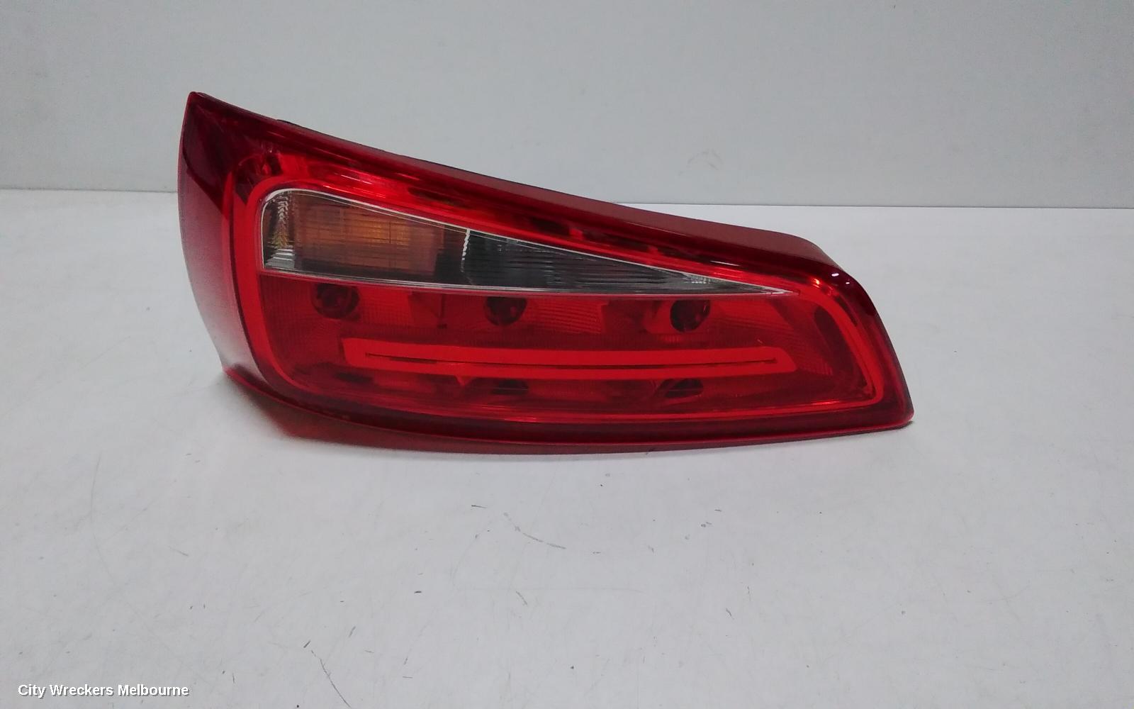 AUDI A1 RIGHT TAILLIGHT, A1, 8X, ON LIFTGATE, LED TYPE, 12/2010 - 02/2015