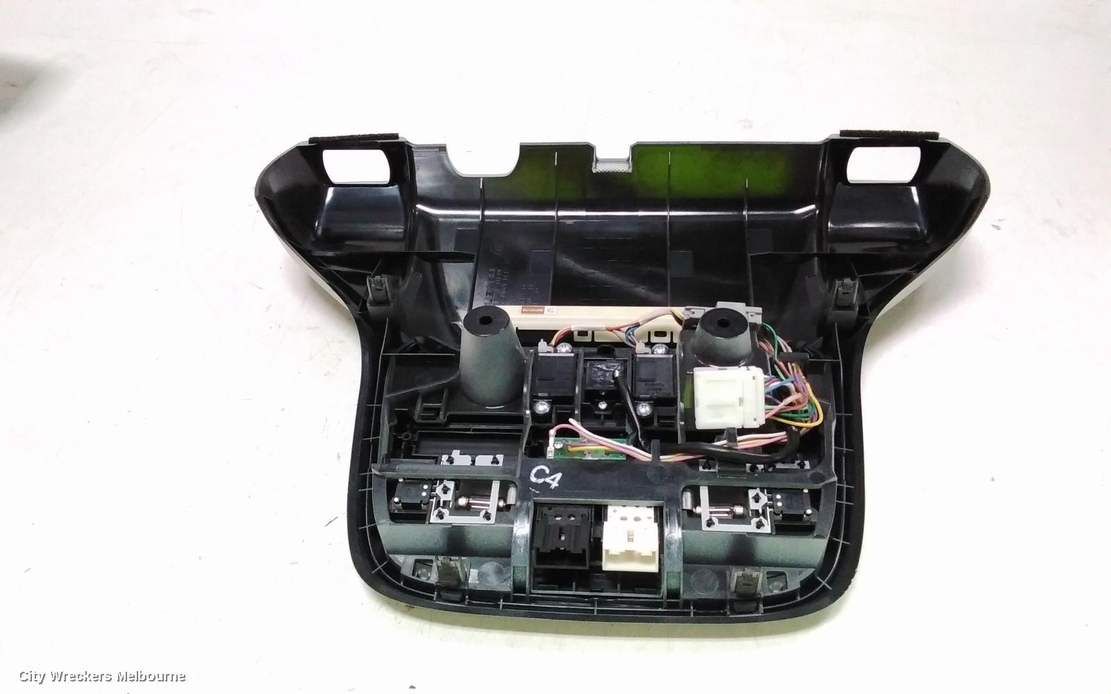 SUBARU XV COURTESY LIGHT, G5X, 03/2017 - 06/2023