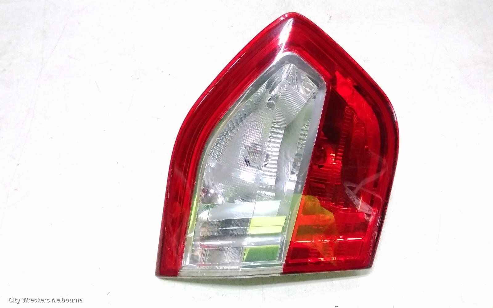 RENAULT FLUENCE REAR GARNISH, BOOTLID LAMP (LH SIDE), X38, 09/2010 - 01/2016