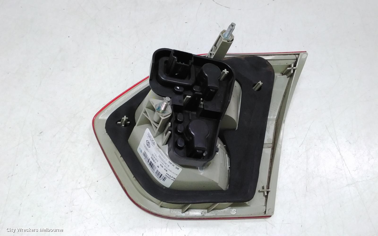 RENAULT FLUENCE REAR GARNISH, BOOTLID LAMP (LH SIDE), X38, 09/2010 - 01/2016