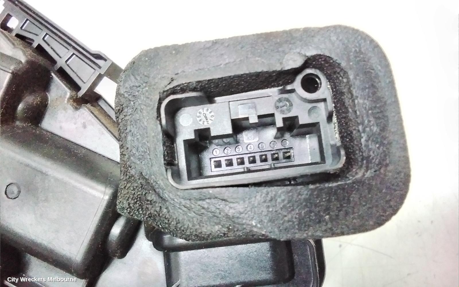 VOLKSWAGEN POLO DOOR/BOOT/GATE LOCK, RIGHT REAR DOOR LOCK, 6R, P/N 6R4839016A, 05/2010 - 09/2017