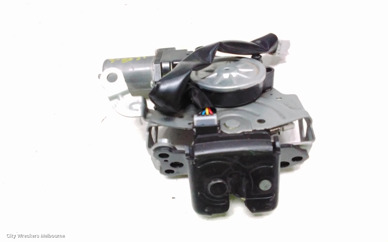 TOYOTA KLUGER DOOR/BOOT/GATE LOCK, TAILGATE LOCK, W/ POWERED TAILGATE TYPE, XU70 SERIES, 03/2021 ONWARDS