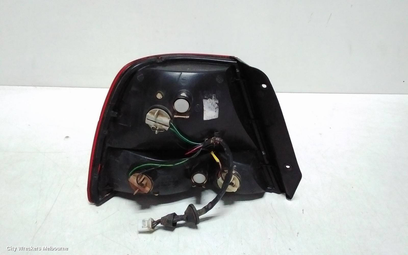 HYUNDAI ACCENT RIGHT TAILLIGHT, LC, SEDAN, 06/2000 - 02/2003