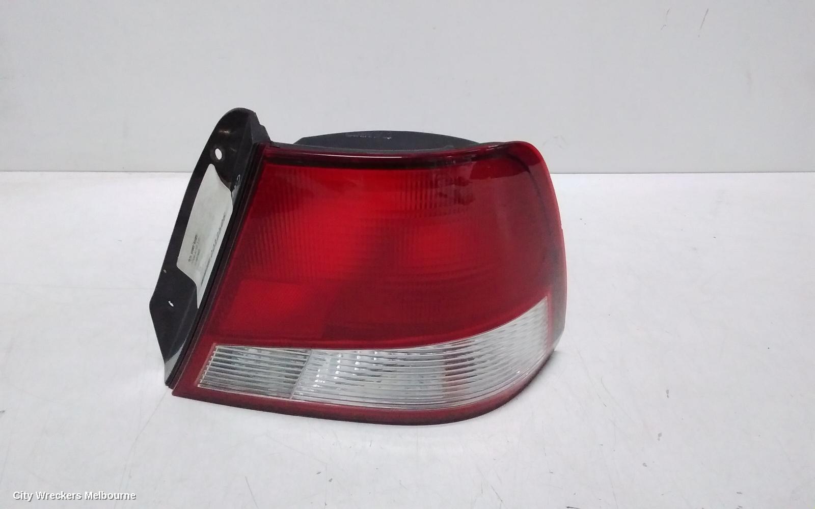 HYUNDAI ACCENT RIGHT TAILLIGHT, LC, SEDAN, 06/2000 - 02/2003