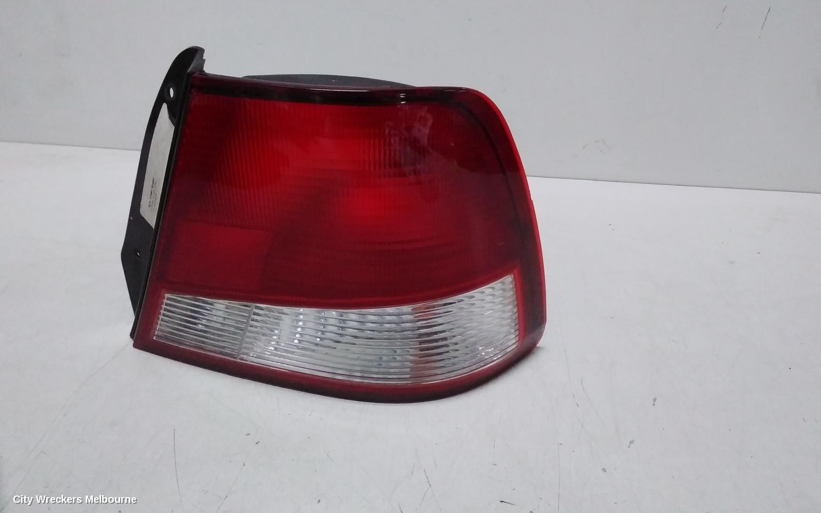HYUNDAI ACCENT RIGHT TAILLIGHT, LC, SEDAN, 06/2000 - 02/2003