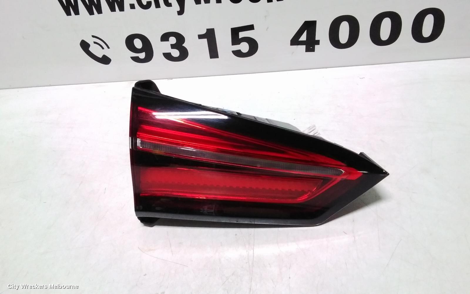 MG HS REAR GARNISH, TAILGATE LAMP (LH SIDE), W/ SEQUENTIAL TYPE, SAS23, 09/2019 ONWARDS