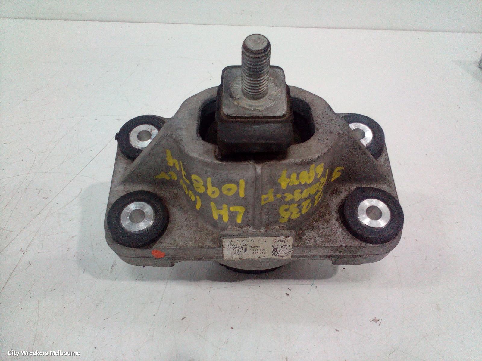 LAND ROVER RANGEROVER SPORT MOUNT, ENGINE MOUNT (LH SIDE), DIESEL, 3.0, SINGLE TURBO, L494, 06/2013 - 04/2022