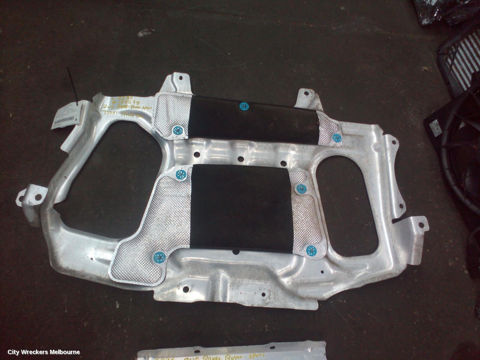 LAND ROVER RANGEROVER SPORT ENGINE COVER, DIESEL, 3.0, SINGLE TURBO, L494, 06/2013 - 04/2022
