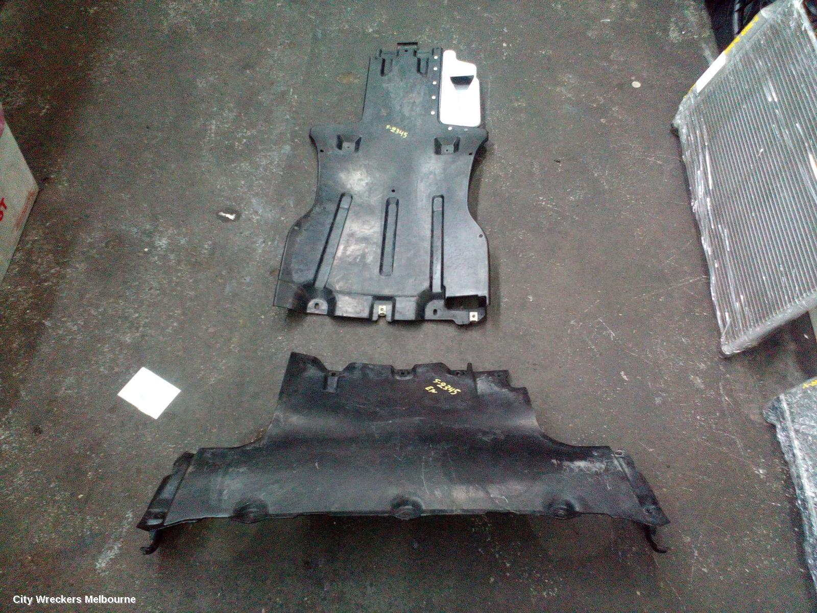 PORSCHE CAYENNE ENGINE COVER, PETROL, 4.5, 9PA, TWIN TURBO, 06/2003 - 12/2006