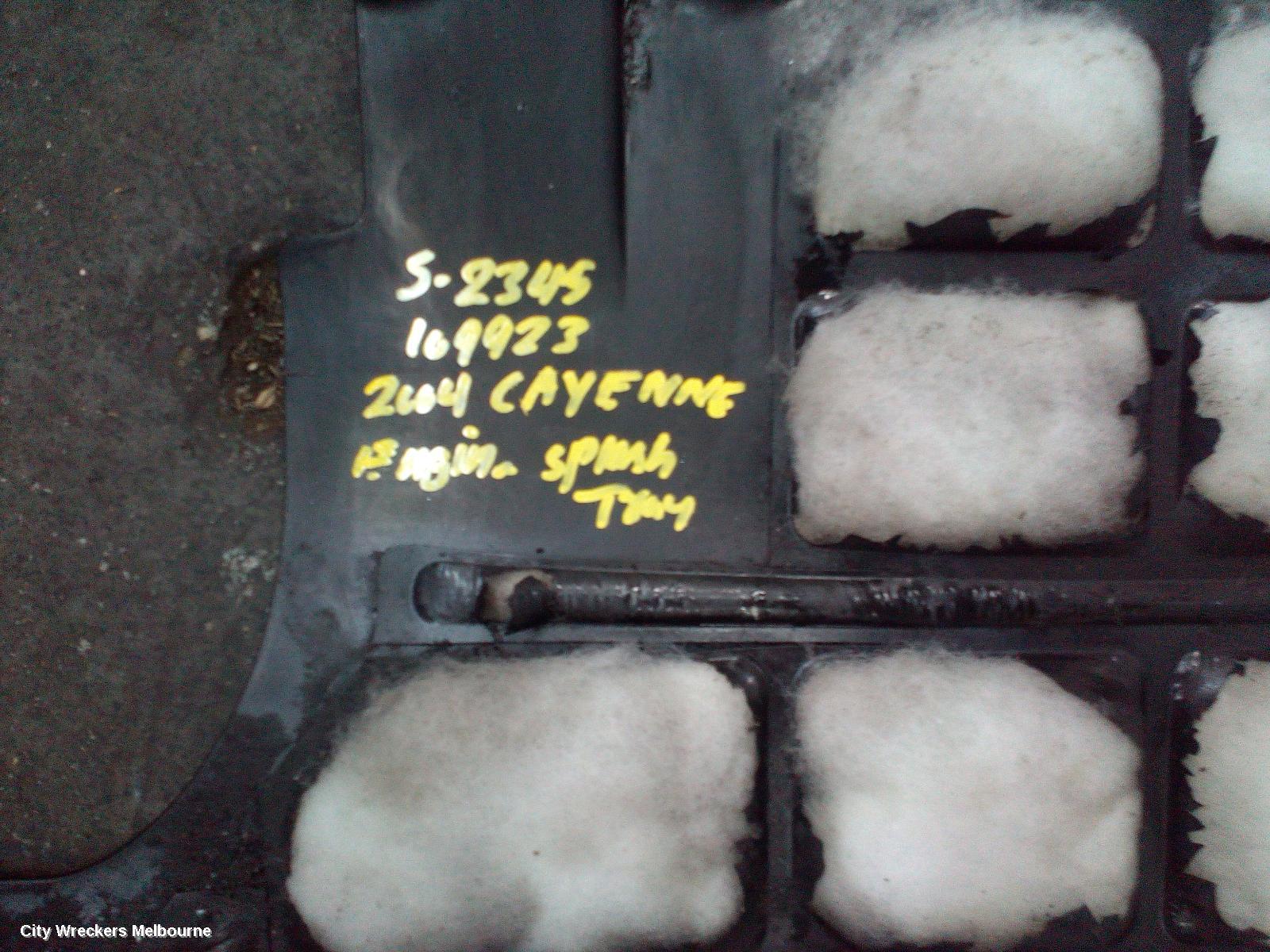 PORSCHE CAYENNE ENGINE COVER, PETROL, 4.5, 9PA, TWIN TURBO, 06/2003 - 12/2006
