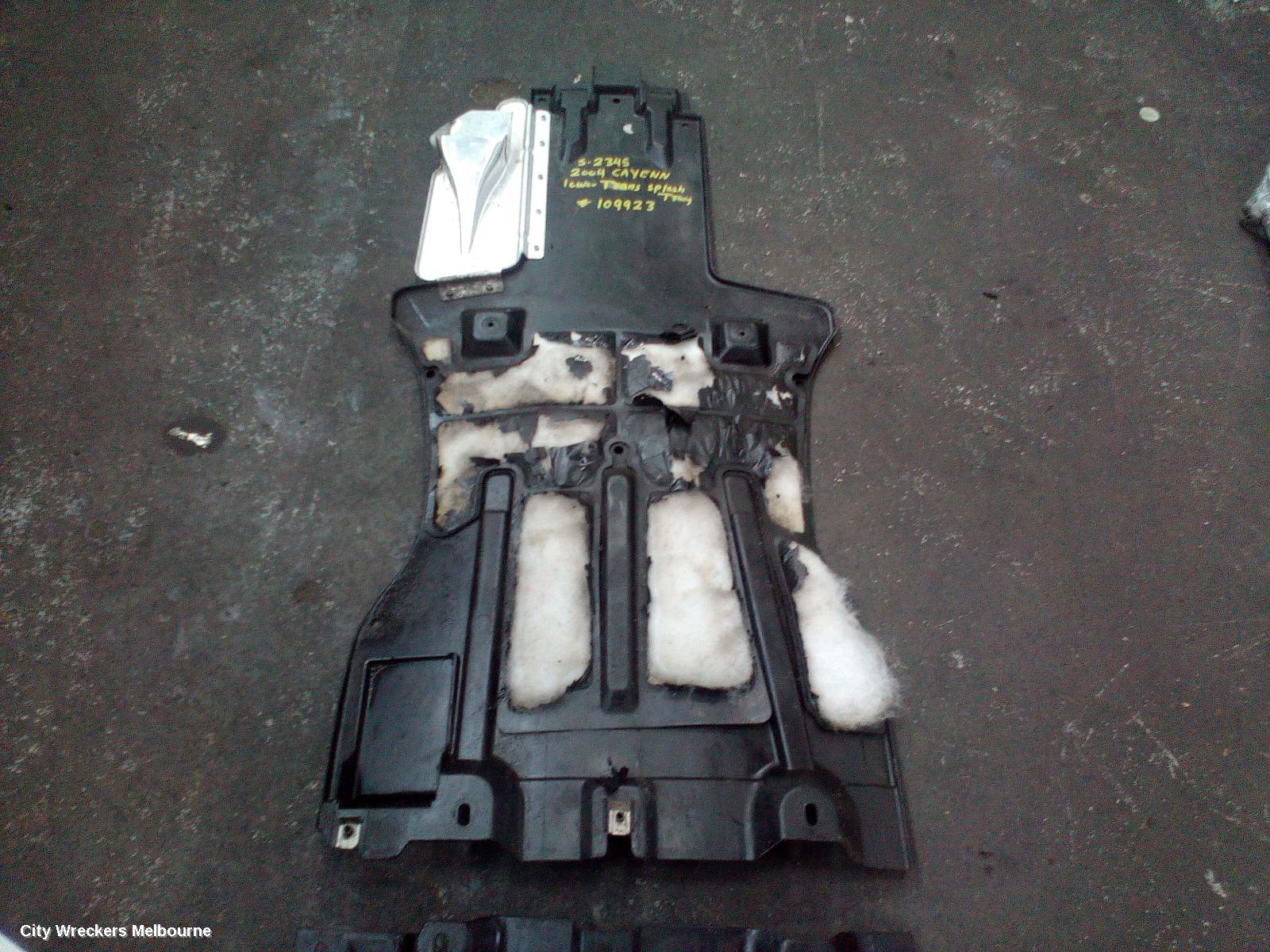 PORSCHE CAYENNE ENGINE COVER, PETROL, 4.5, 9PA, TWIN TURBO, 06/2003 - 12/2006