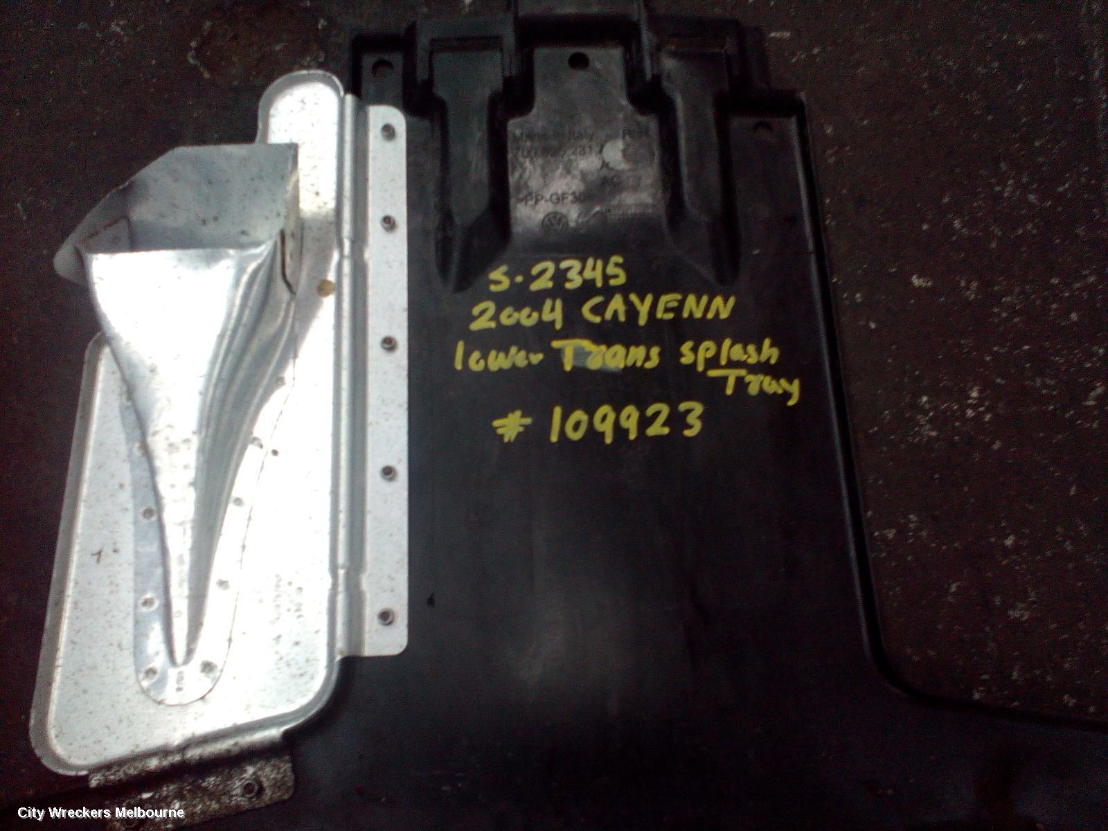 PORSCHE CAYENNE ENGINE COVER, PETROL, 4.5, 9PA, TWIN TURBO, 06/2003 - 12/2006
