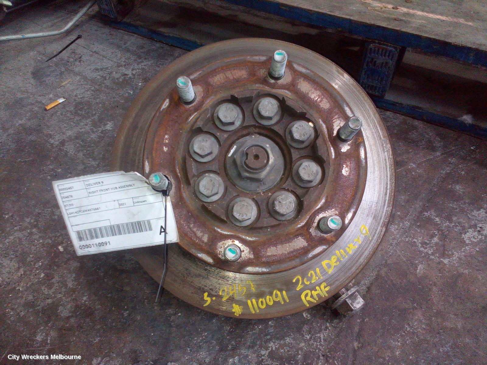LDV DELIVER 9 RIGHT FRONT HUB ASSEMBLY, 07/2020 ONWARDS