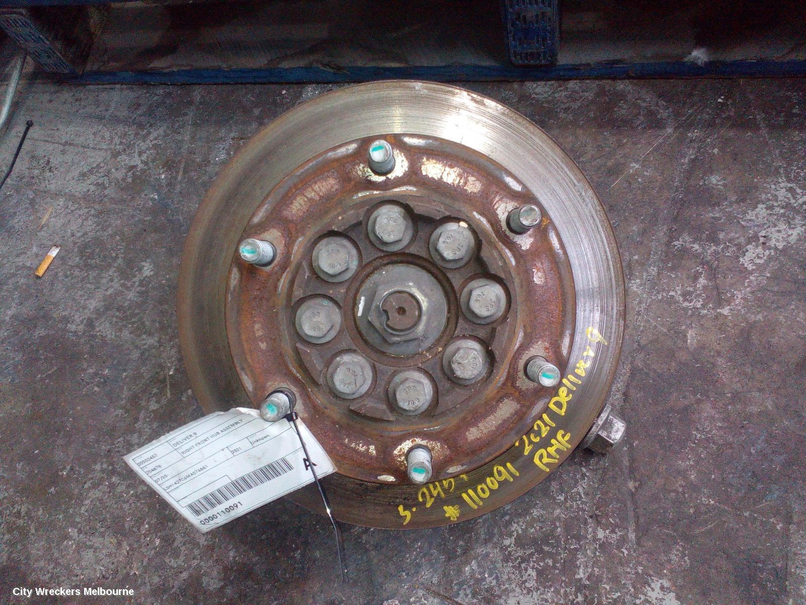 LDV DELIVER 9 RIGHT FRONT HUB ASSEMBLY, 07/2020 ONWARDS
