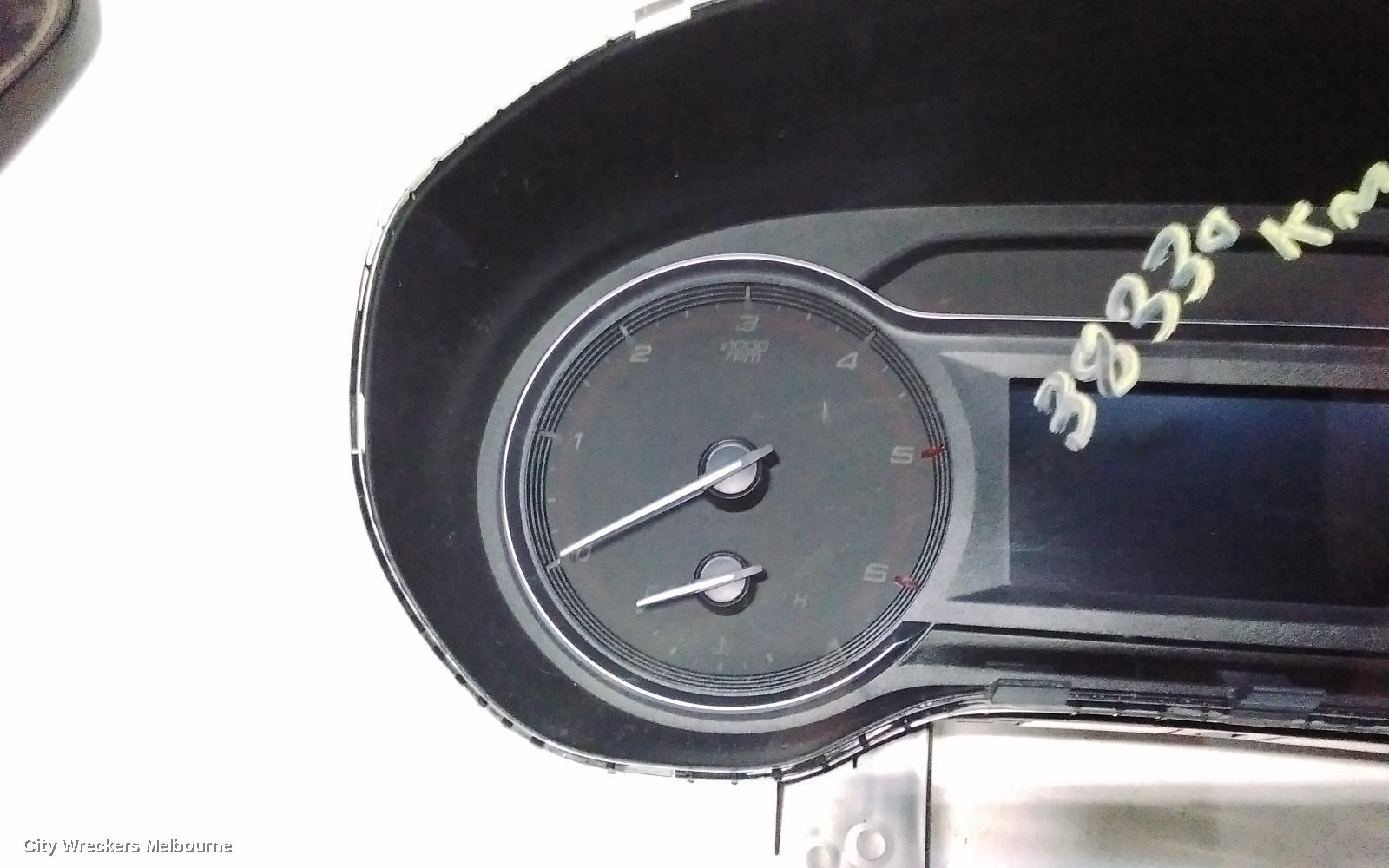 LDV DELIVER 9 INSTRUMENT CLUSTER, DISPLAY CLUSTER, AUTO T/M, 07/2020 ONWARDS