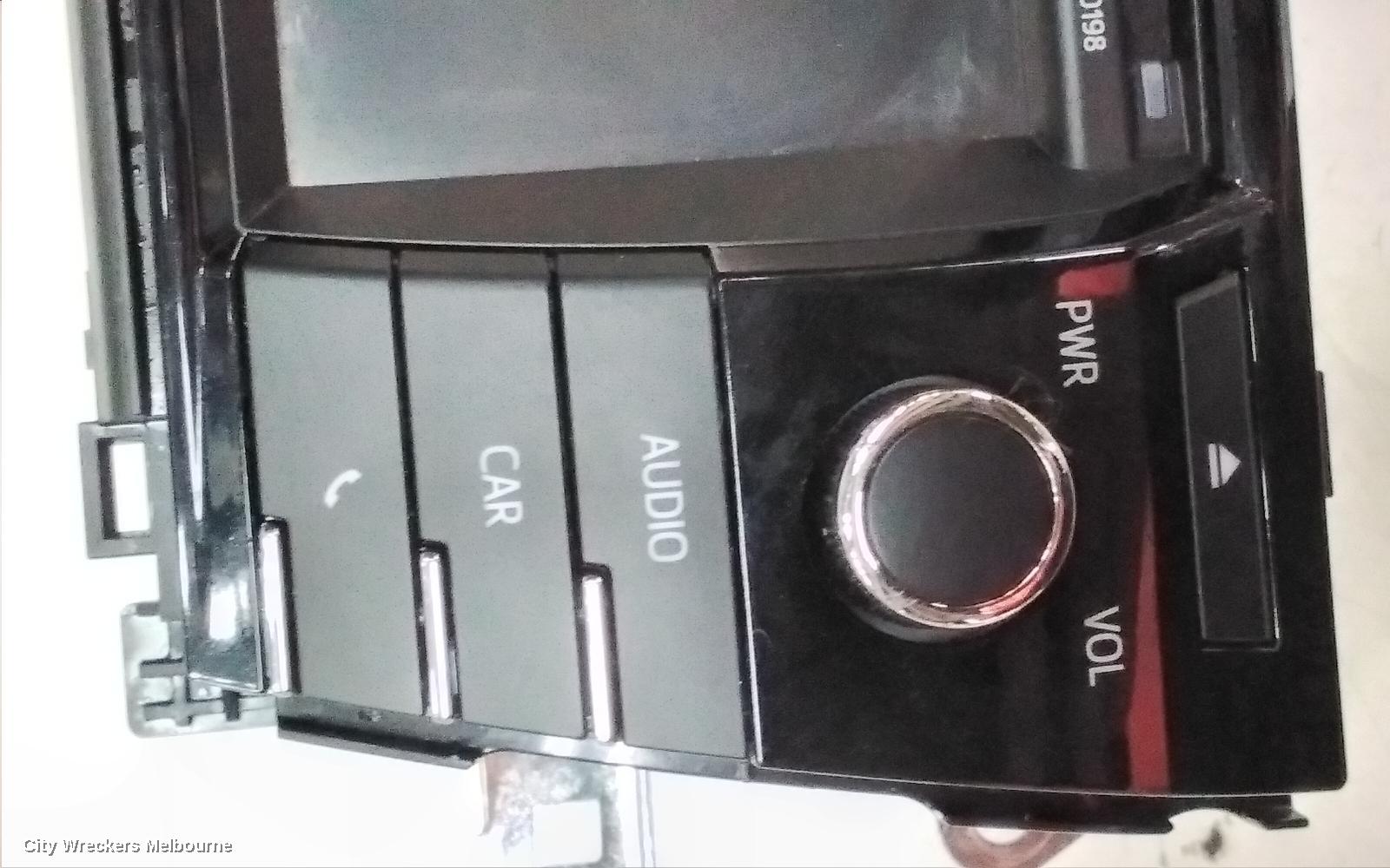 TOYOTA COROLLA RADIO/CD/DVD/SAT/TV, 6.1IN TOUCHSCREEN (P/N ON FACE 100198), ZRE172, SEDAN, 12/2013 - 10/2016