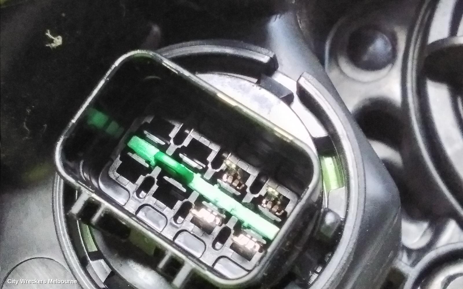 HYUNDAI I30 RIGHT HEADLAMP, PD, W/ HALOGEN TYPE, HATCH (S. KOREA VIN KMHH), ACTIVE/ELITE, 08/2020 - 12/2023