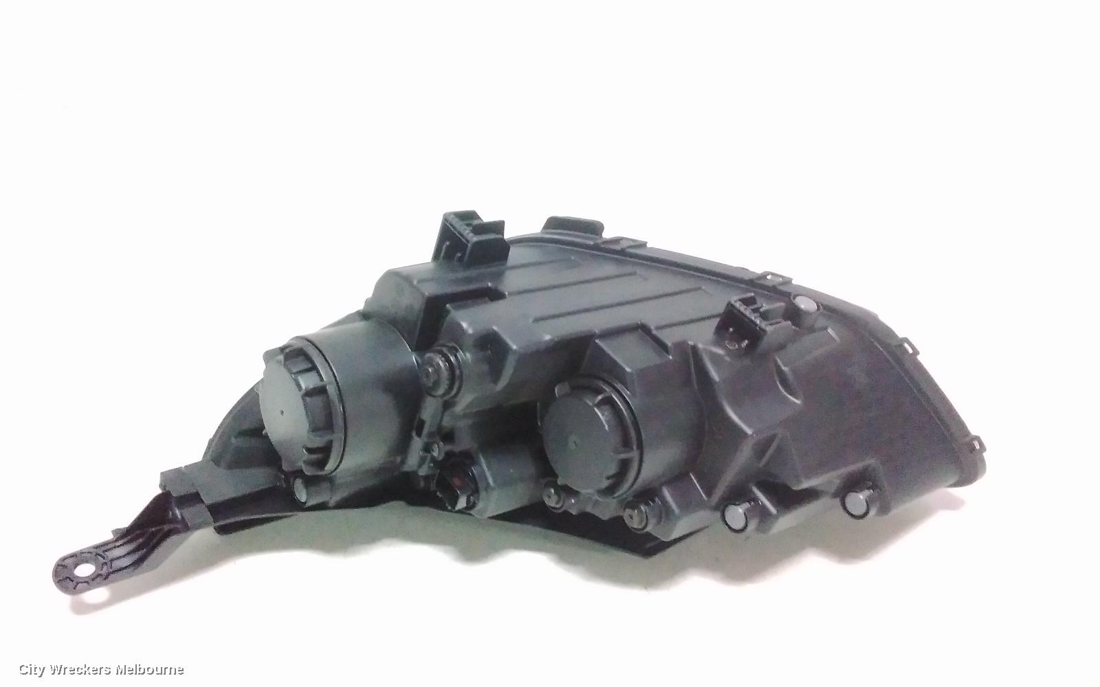 HYUNDAI I30 RIGHT HEADLAMP, PD, W/ HALOGEN TYPE, HATCH (S. KOREA VIN KMHH), ACTIVE/ELITE, 08/2020 - 12/2023