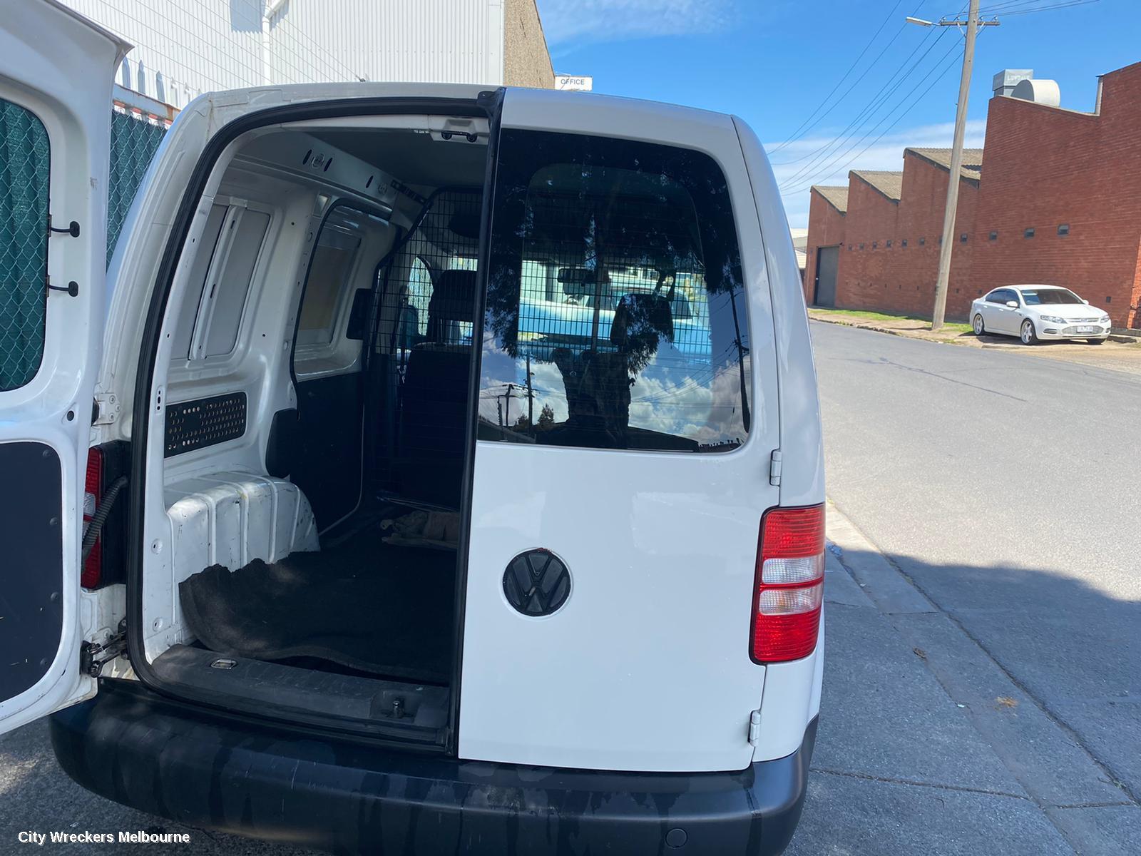 VOLKSWAGEN CADDY LEFT FRONT DOOR, 2K, 12/2004 - 06/2015