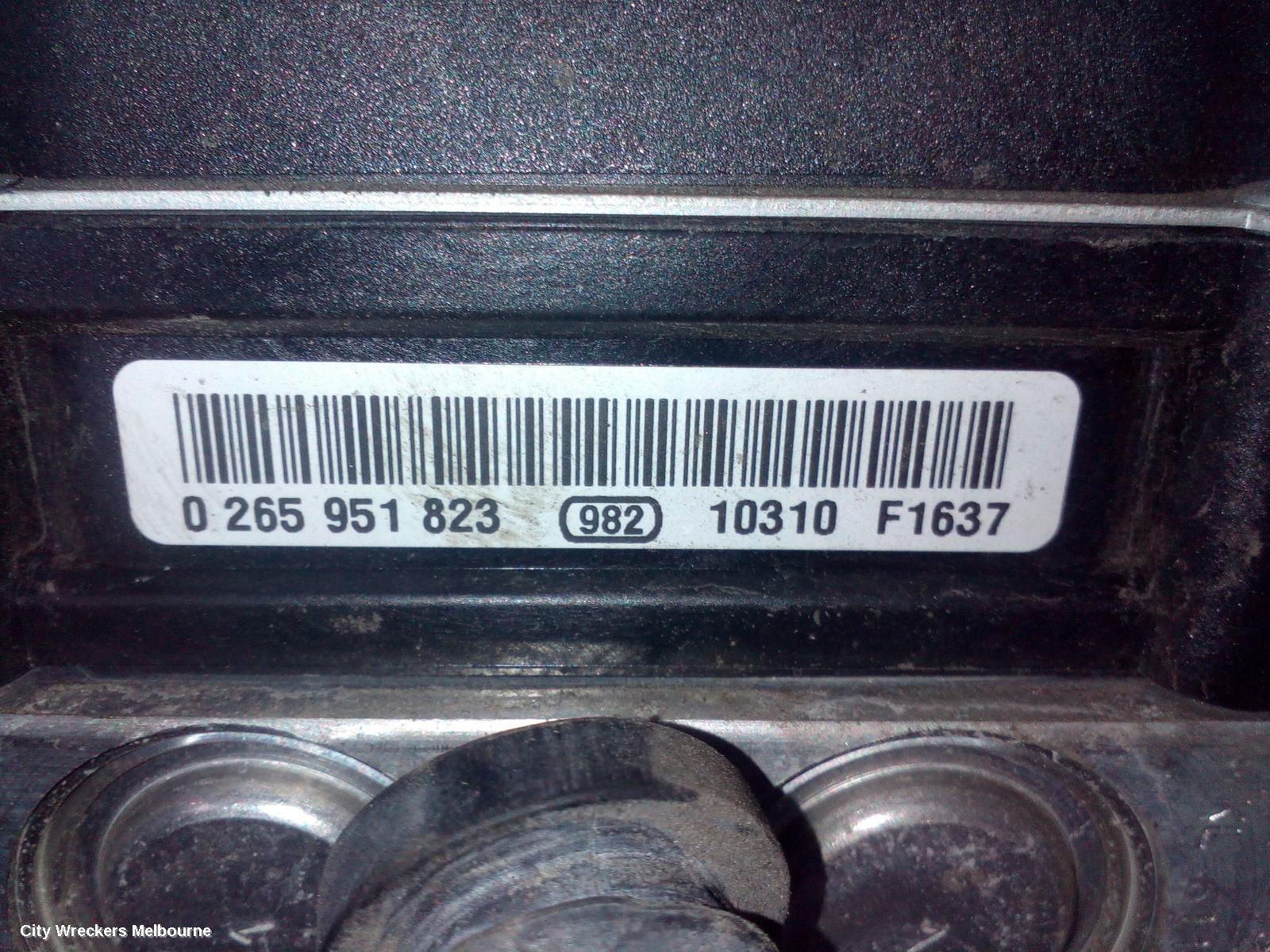 HOLDEN COMMODORE ABS PUMP/MODULATOR, VE, NON TRACTION CONTROL TYPE, 08/2006 - 04/2013