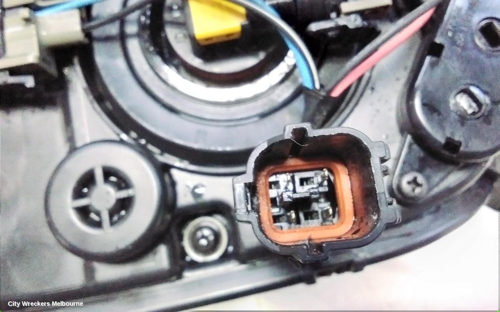 KIA SORENTO LEFT INDICATOR/FOG/SIDE, BUMPER FOGLAMP, XM, 10/2012 - 12/2014