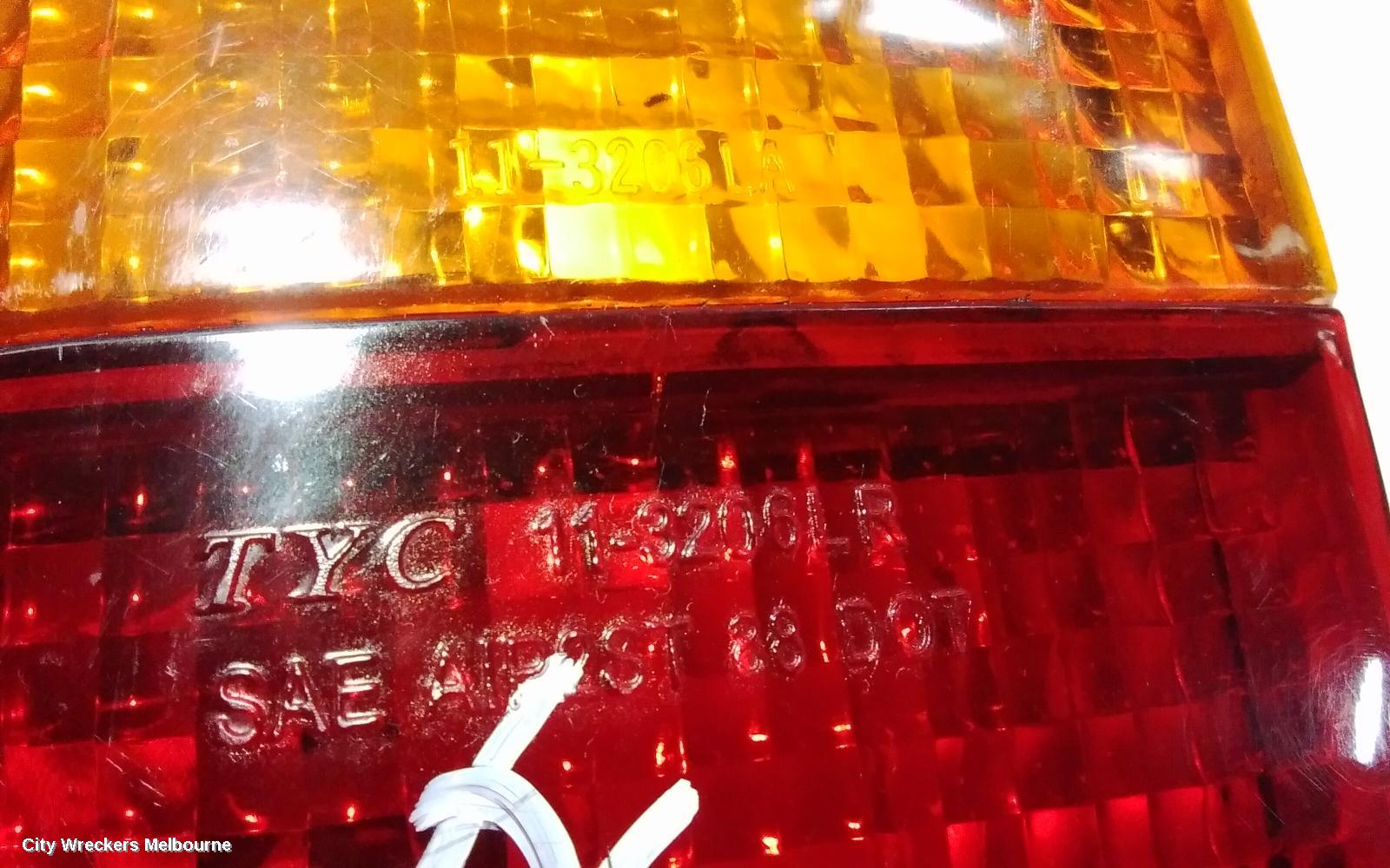 TOYOTA SURF LEFT TAILLIGHT, N180, LENS# 35-62, 95-99