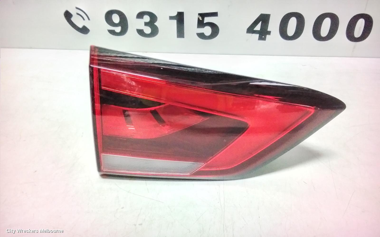 MG ZS REAR GARNISH, TAILGATE LAMP (LH SIDE), ZST TYPE, AZS1, 01/2020 ONWARDS