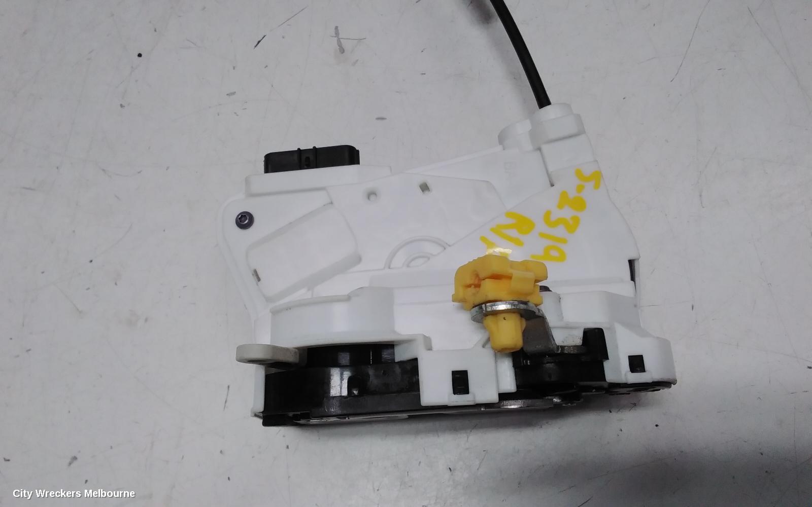 MG ZS DOOR/BOOT/GATE LOCK, RIGHT FRONT DOOR LOCK,  AZS1, 09/2017 ONWARDS