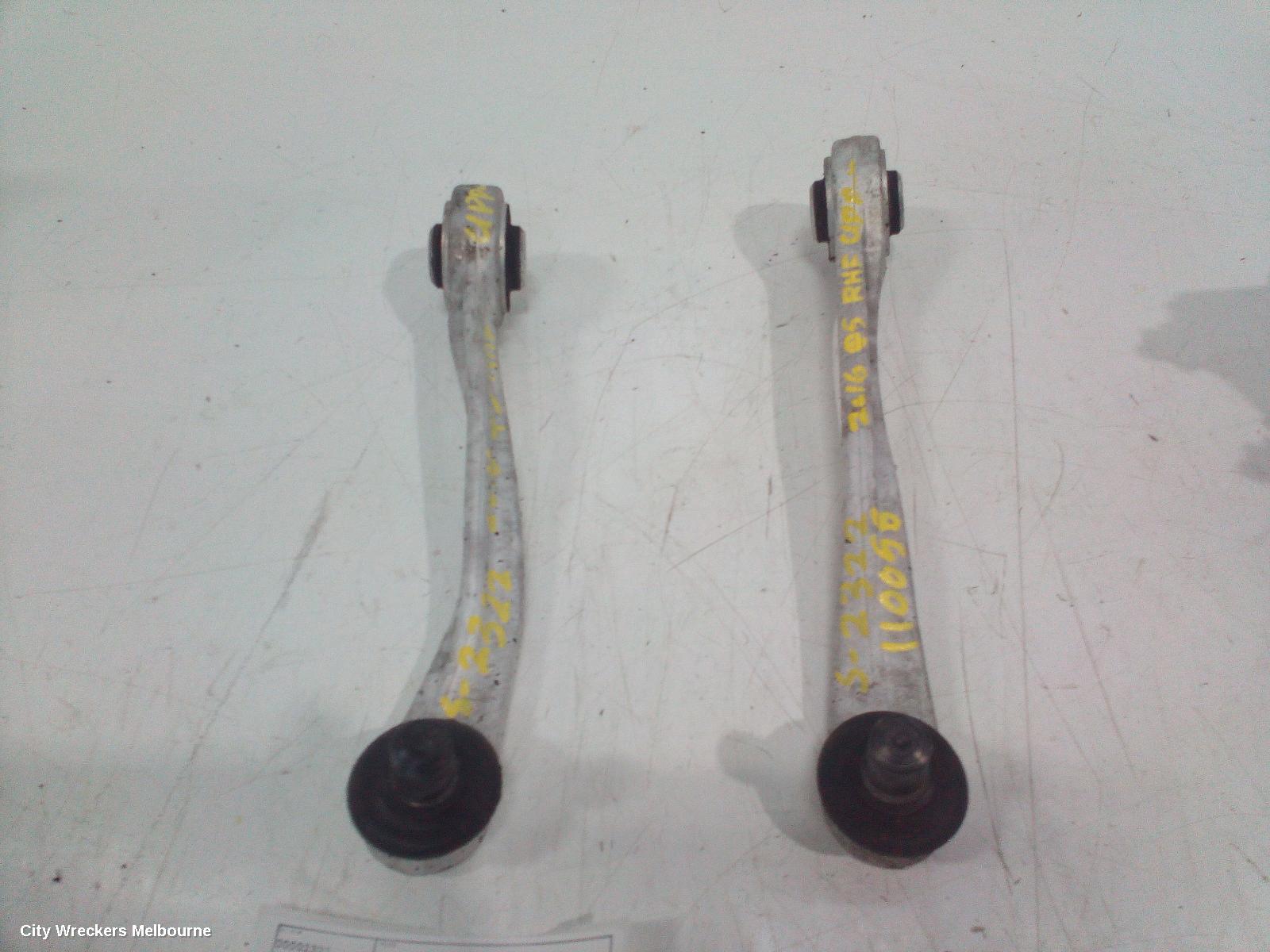 AUDI Q5 RIGHT FRONT UPPER CONTROL ARM, FRONT, 8R, 03/2009 - 01/2017
