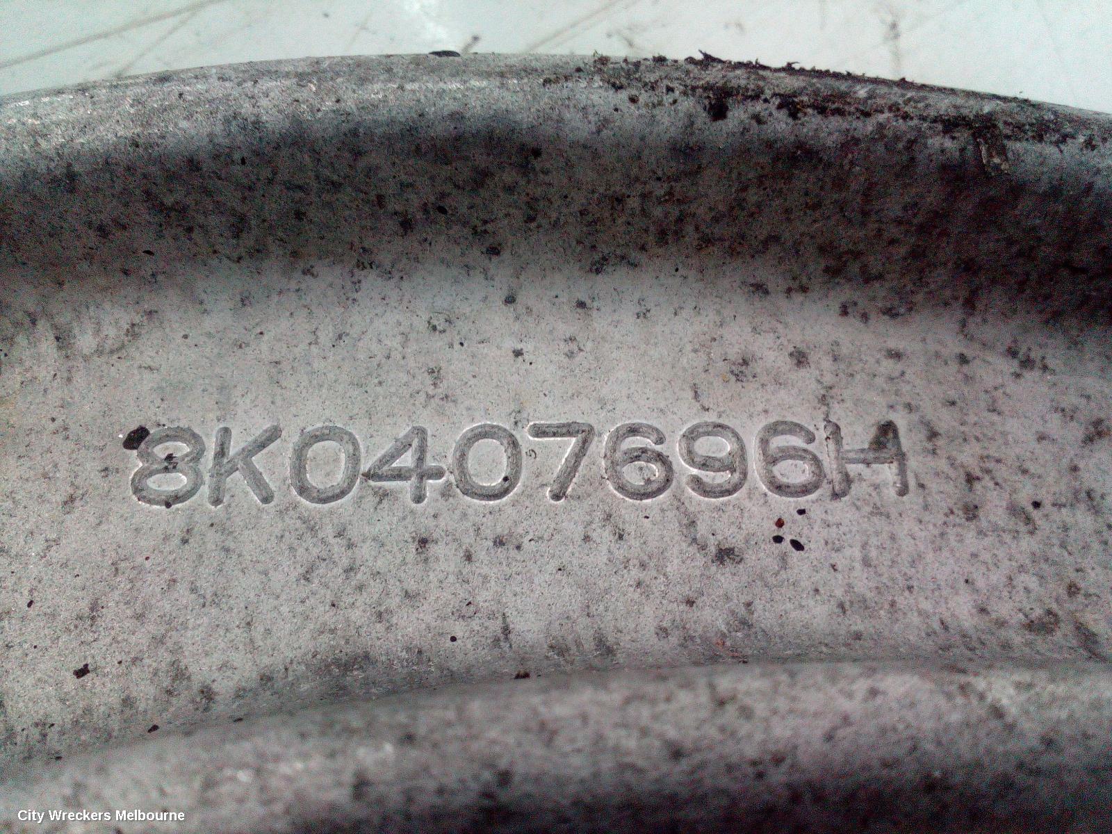 AUDI Q5 RIGHT FRONT LOWER CONTROL ARM, 8R, REAR (CURVED), LATE TYPE, 12/2012 - 01/2017