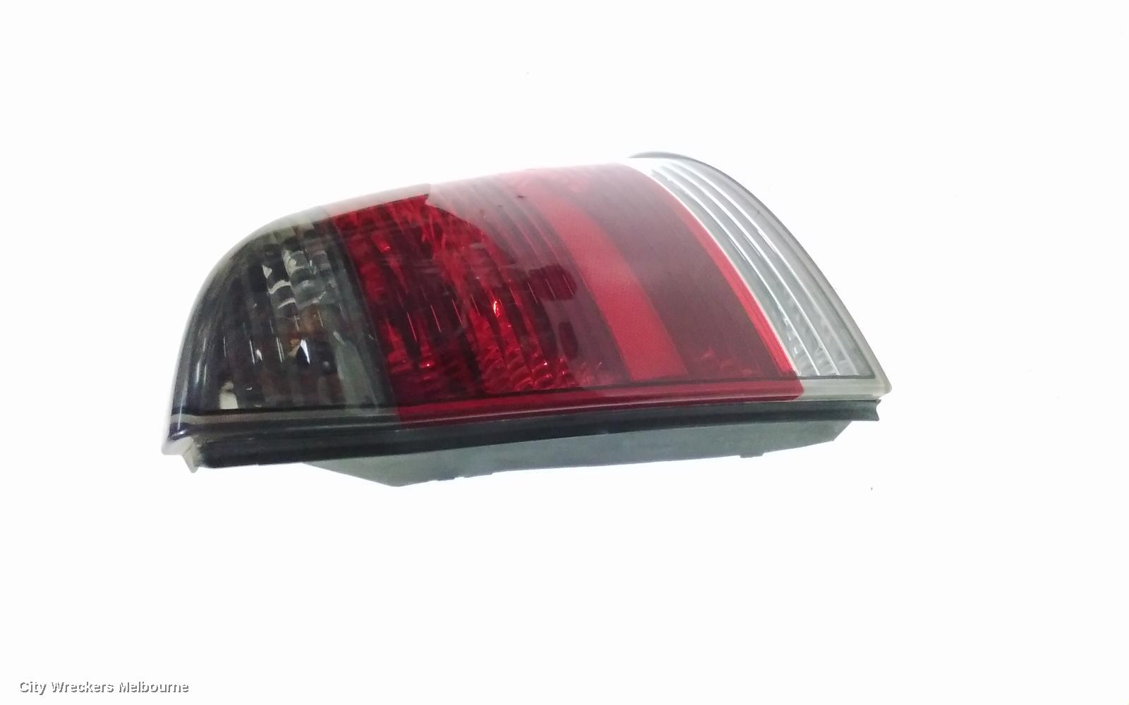 HOLDEN VECTRA RIGHT TAILLIGHT, ZC, TINTED LENSE TYPE,  03/2003 - 12/2006
