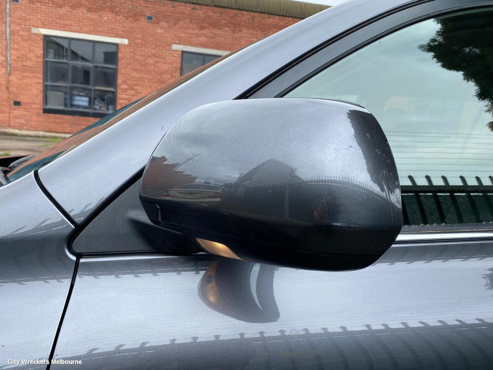 TOYOTA KLUGER GLOVE BOX, GSU40/GSU45, 05/2007 - 03/2014