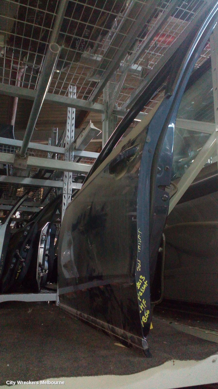 VOLKSWAGEN PASSAT LEFT FRONT DOOR, 3C/MK6 B7, ALLTRACK/SEDAN/WAGON, 09/2010 - 05/2015