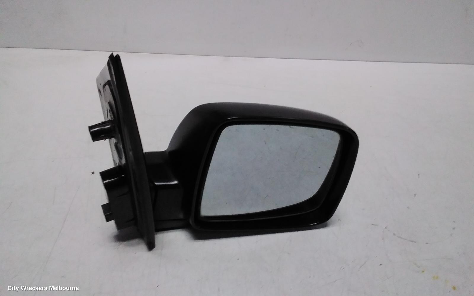 HYUNDAI ILOAD/IMAX RIGHT DOOR MIRROR, TQ, MANUAL FOLDING TYPE, 11/2007 - 03/2021