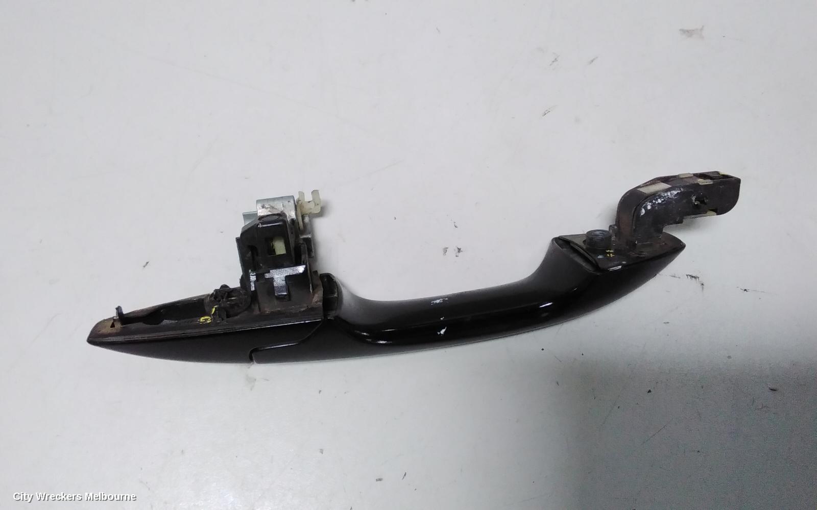 HONDA CRV DOOR HANDLE, OUTER, LH REAR, COLOUR CODED, RE, 03/2007 - 10/2012