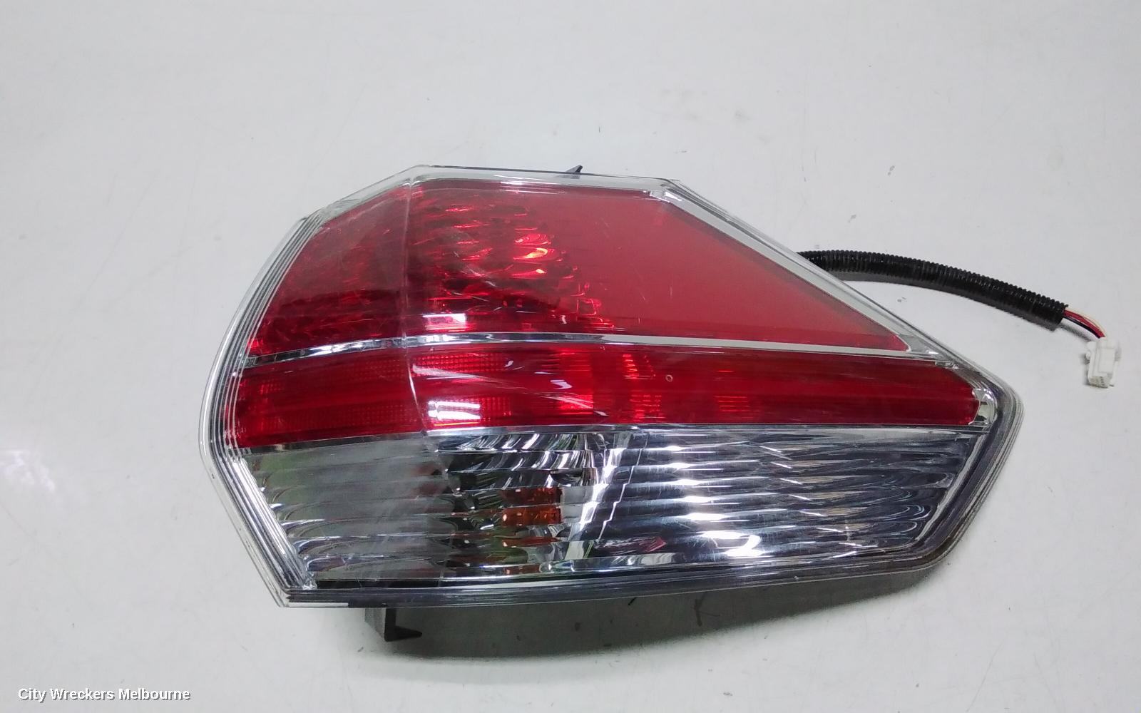 NISSAN XTRAIL RIGHT TAILLIGHT, T32, 02/2014 - 01/2017