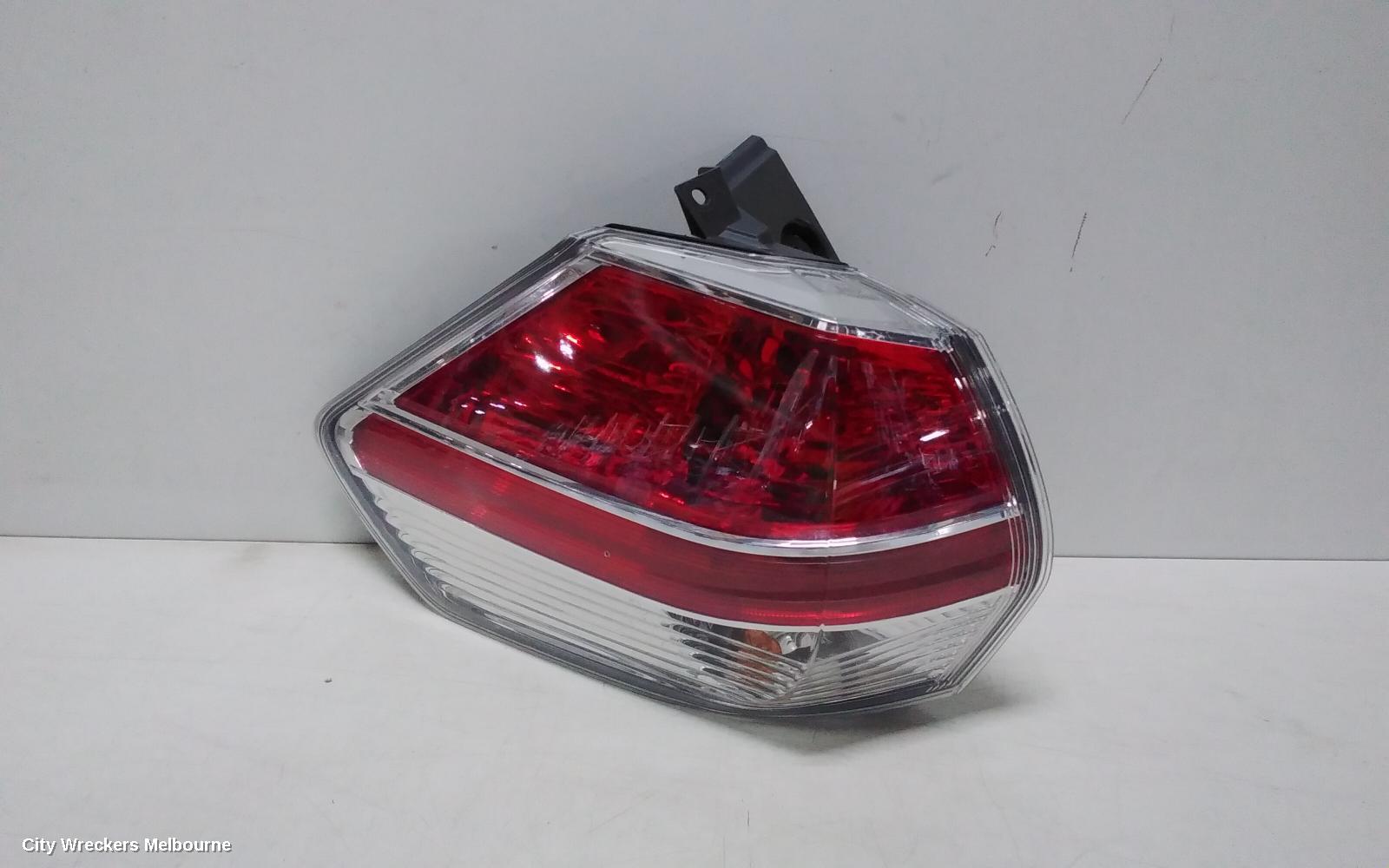 NISSAN XTRAIL LEFT TAILLIGHT, T32, 02/2014 - 01/2017