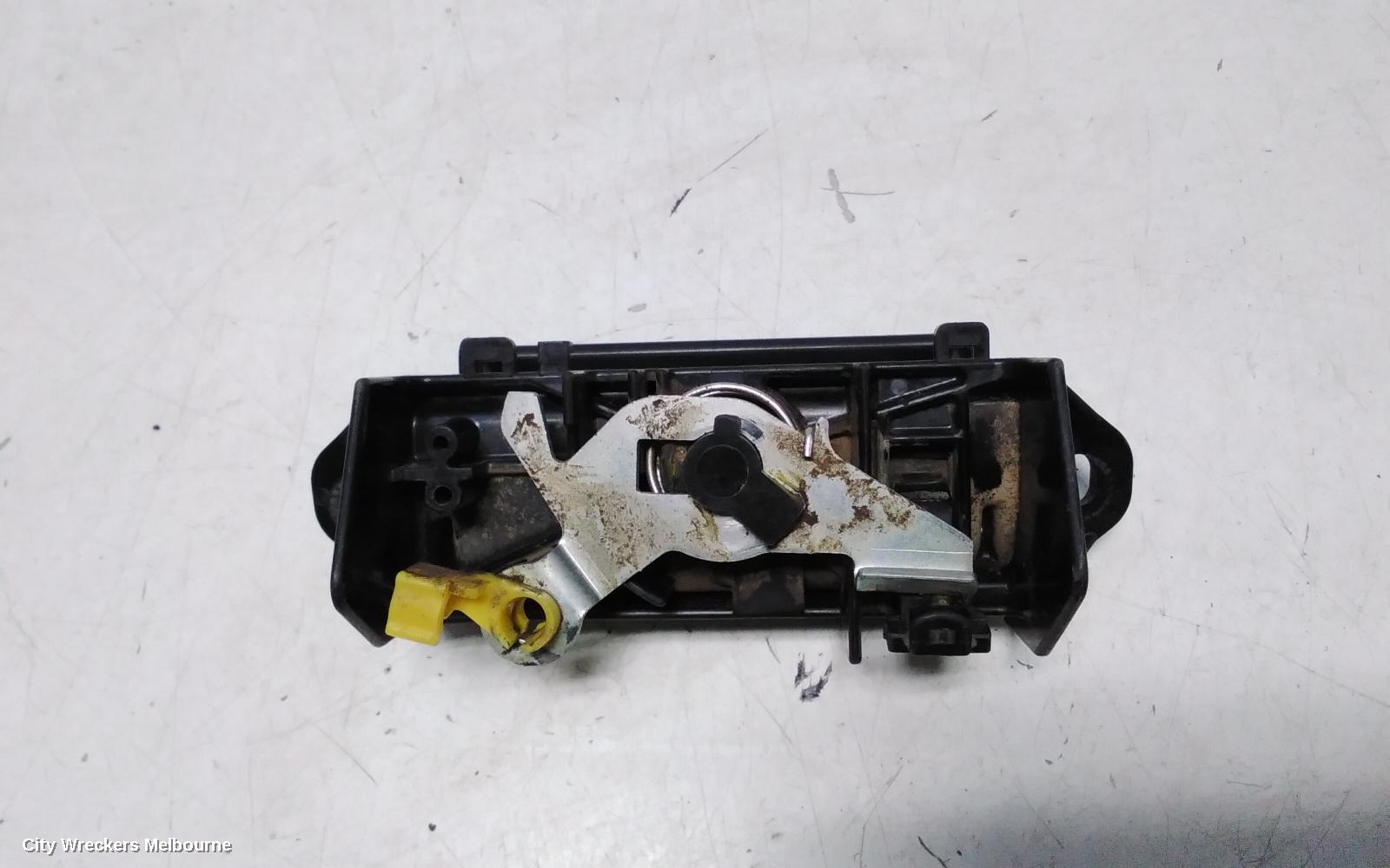 TOYOTA HIACE TAILGATE HANDLE, TRH/KDH 03/2005 - 04/2019