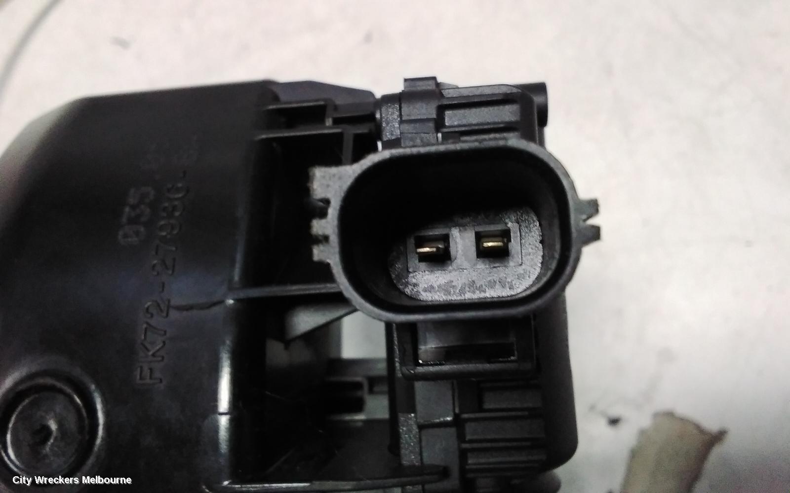 LAND ROVER DISCOVERY SPORT FUEL DOOR / FILLER, L550, FUEL DOOR, 01/2015 - 06/2019