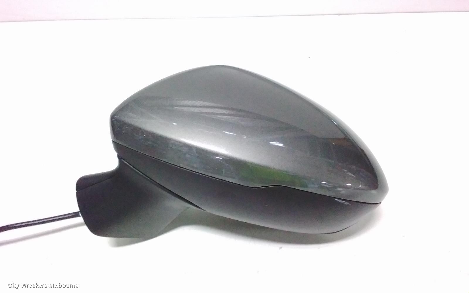 HOLDEN ASTRA LEFT DOOR MIRROR, BK, 5DR HATCH, MANUAL FOLDING TYPE, 09/2016 ONWARDS