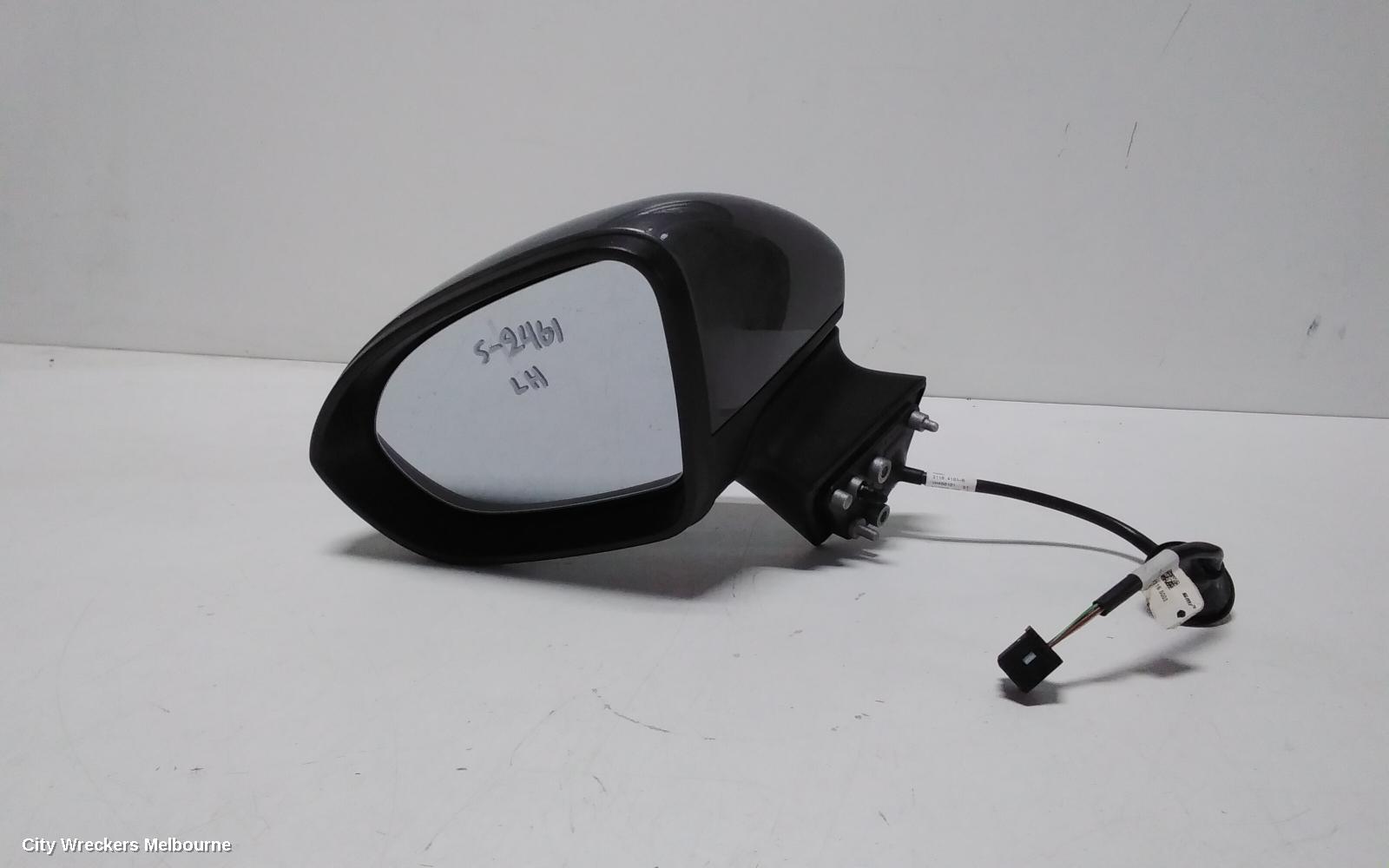 HOLDEN ASTRA LEFT DOOR MIRROR, BK, 5DR HATCH, MANUAL FOLDING TYPE, 09/2016 ONWARDS