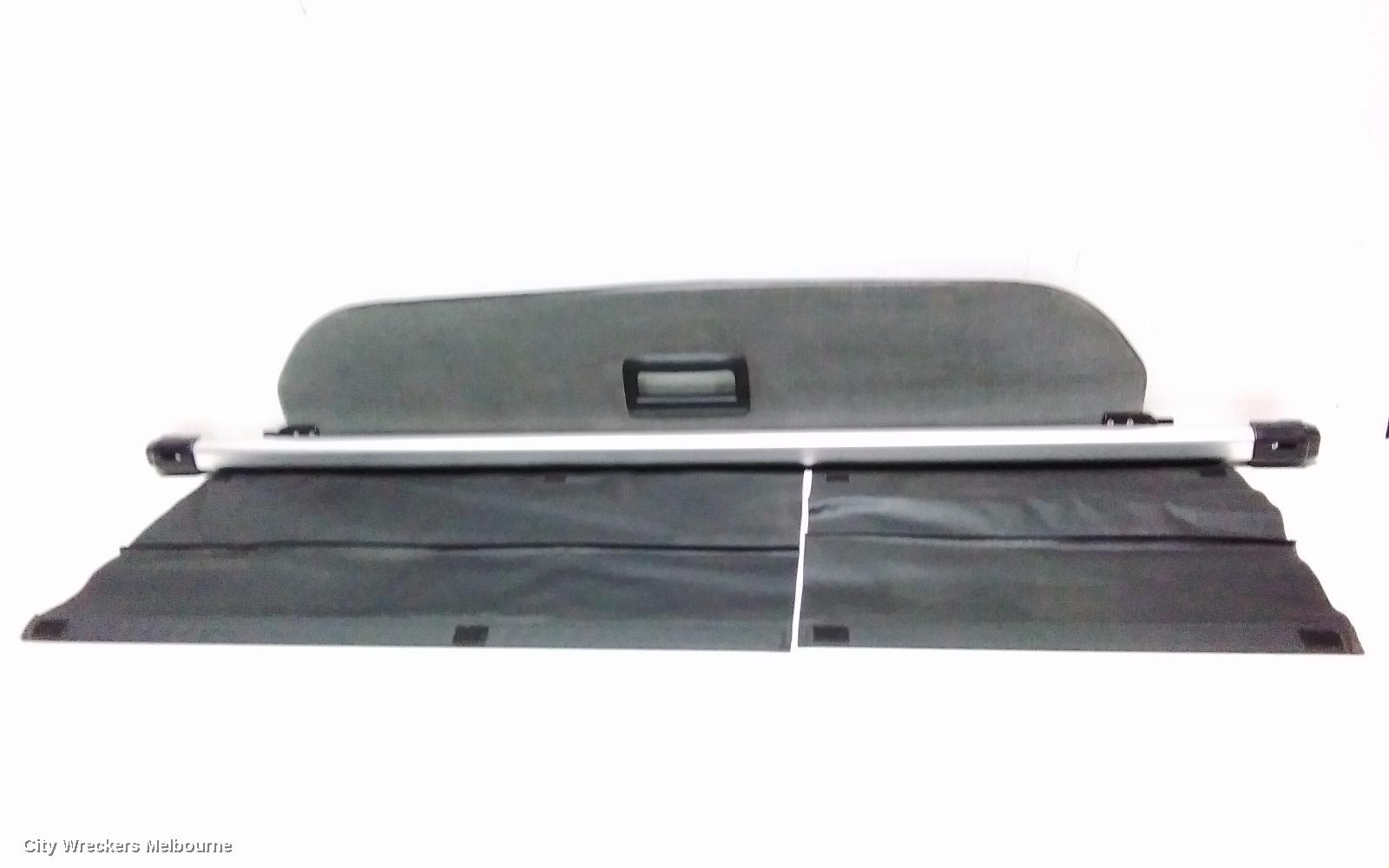 MITSUBISHI OUTLANDER PARCEL SHELF CARGO BLIND, ZM, 08/2021 ONWARDS