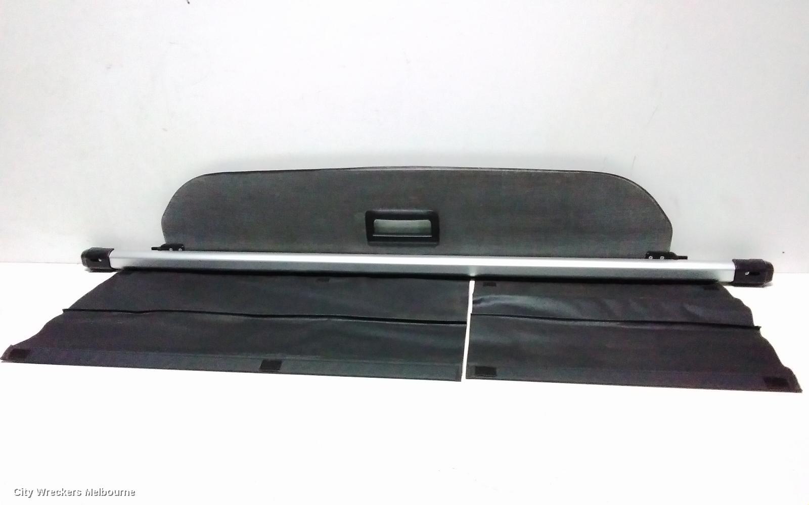 MITSUBISHI OUTLANDER PARCEL SHELF CARGO BLIND, ZM, 08/2021 ONWARDS