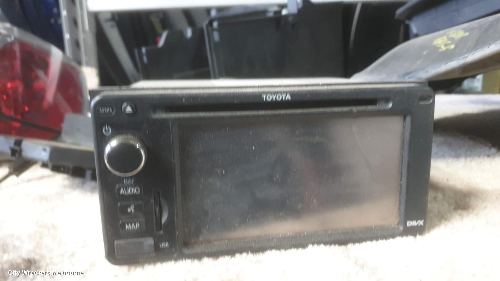 TOYOTA RAV4 RADIO/CD/DVD/SAT/TV, SINGLE DISC CD PLAYER (P/N ON FACE 32804), ACA33, 11/2005 - 11/2012