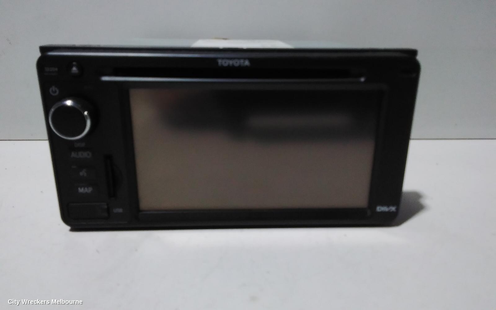 TOYOTA RAV4 RADIO/CD/DVD/SAT/TV, SINGLE DISC CD PLAYER (P/N ON FACE 32804), ACA33, 11/2005 - 11/2012