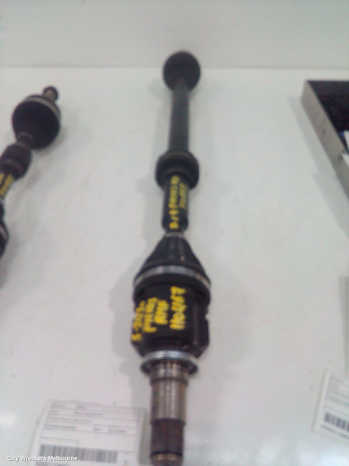 TOYOTA PRIUS RIGHT DRIVESHAFT, ZVW40R, PRIUS V, 05/2012 - 03/2021