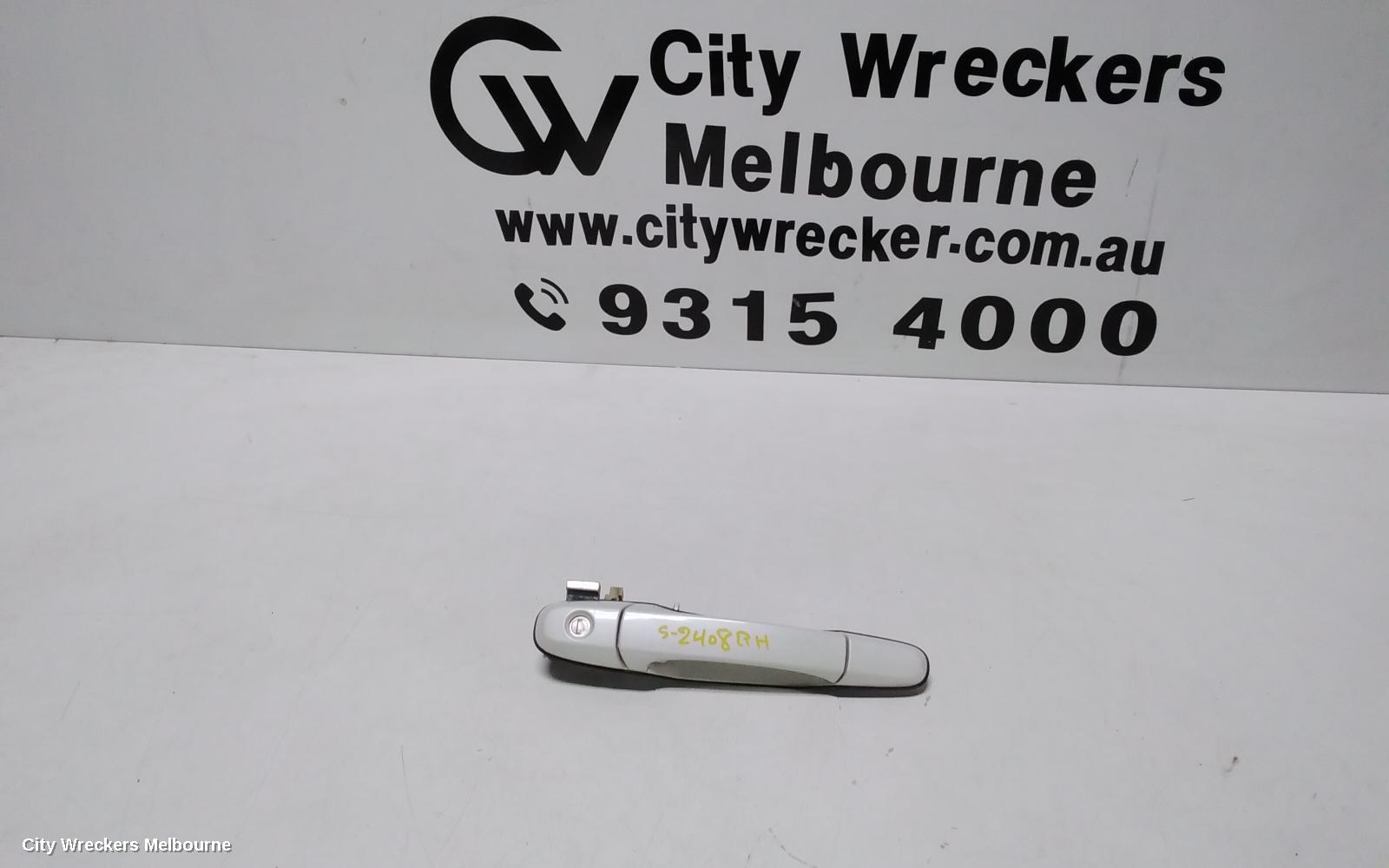 TOYOTA ESTIMA DOOR HANDLE, INNER, RH FRONT, XR30/XR40, 00-06 (IMPORT)