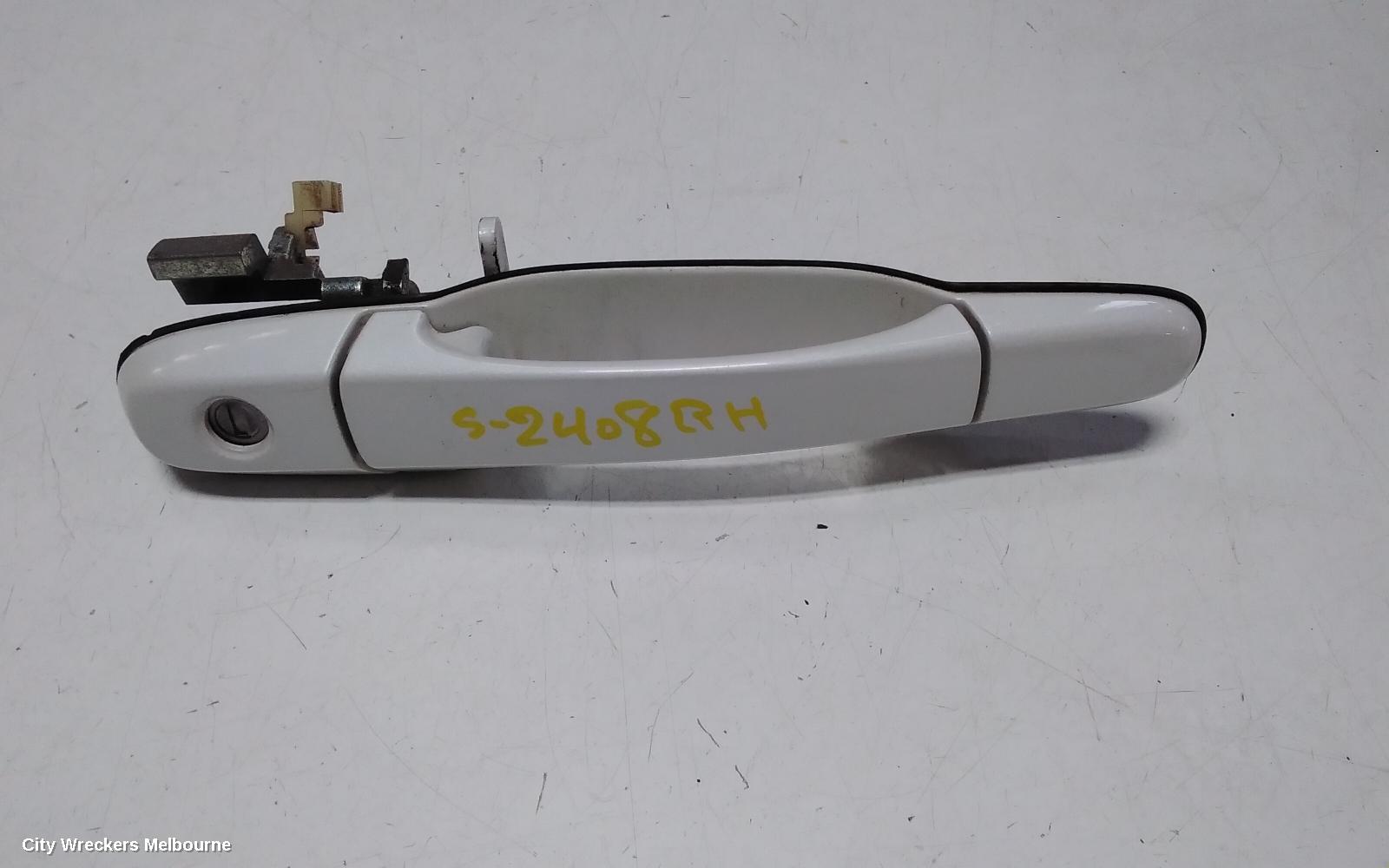 TOYOTA ESTIMA DOOR HANDLE, INNER, RH FRONT, XR30/XR40, 00-06 (IMPORT)