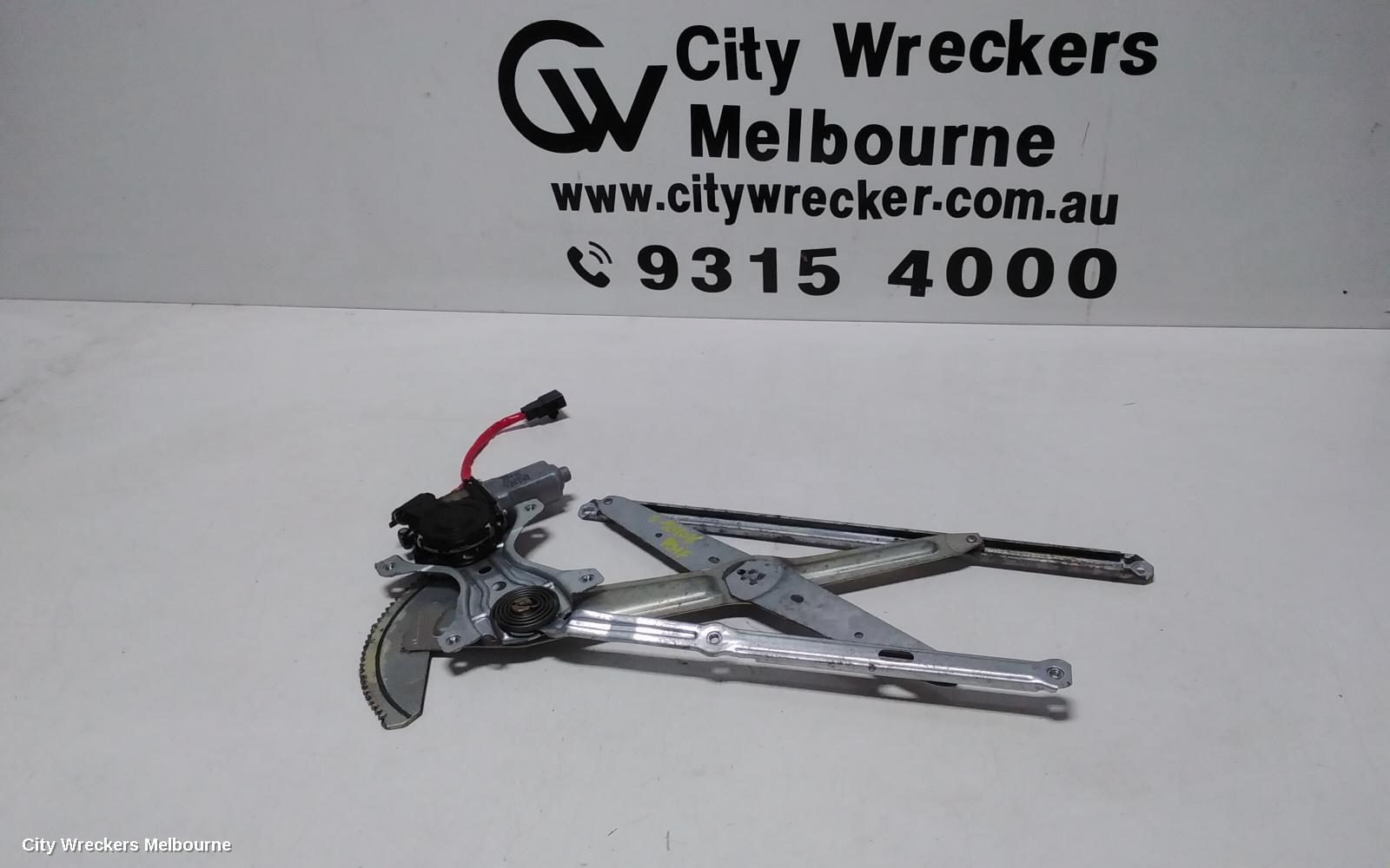 TOYOTA ESTIMA RIGHT FRONT WINDOW REG/MOTOR, XR30/XR40 00-06