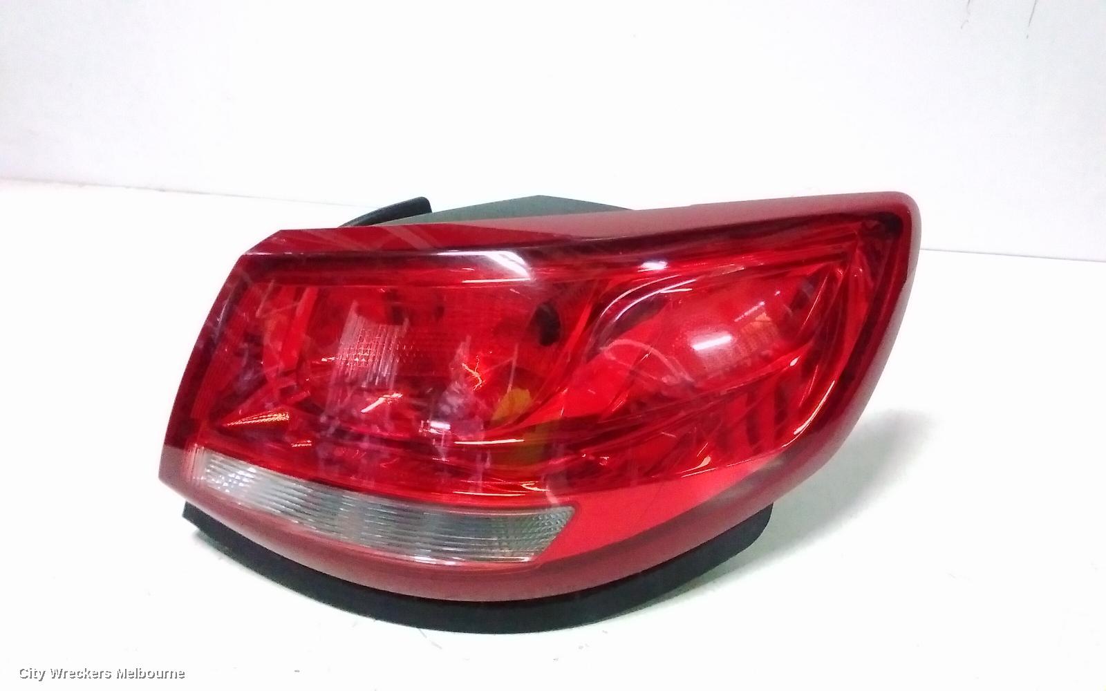 HOLDEN COMMODORE RIGHT TAILLIGHT, VF, SEDAN, CLEAR TYPE, EVOKE/SV6/SS/INTERNATIONAL, 05/2013 - 12/2017